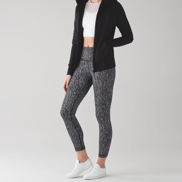 Lululemon High Times Pant Luon Suited Jacquard Black White 2 - Picture 1 of 6
